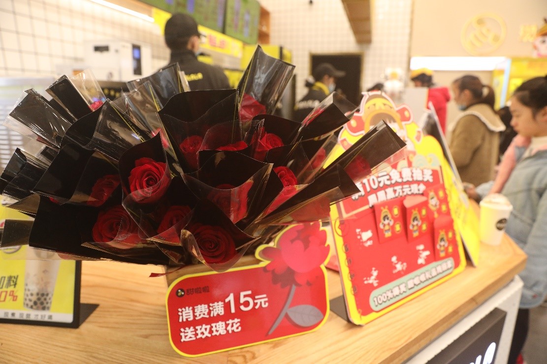 甜啦啦感恩節(jié)傾情回饋，感謝一路有你相伴！