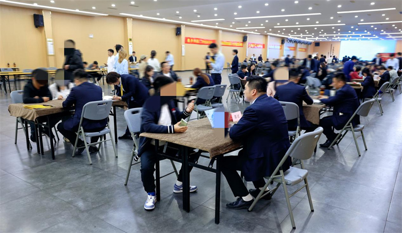 新茶飲行業(yè)春和景明，甜啦啦4月招商會再創(chuàng)佳績！