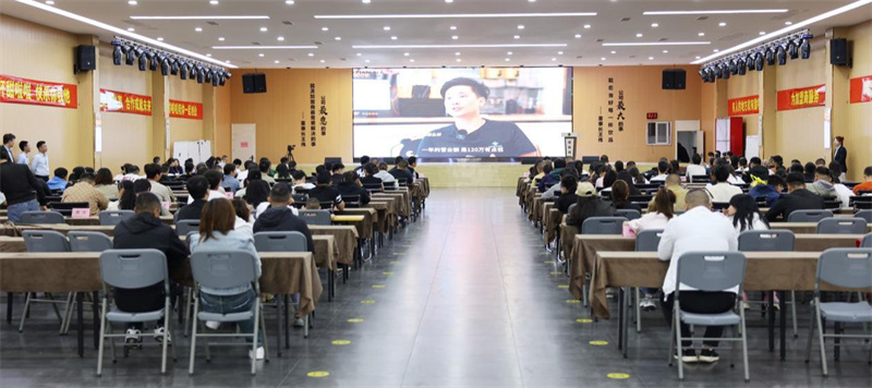 品牌實(shí)力領(lǐng)航，甜啦啦9月飲品推介會現(xiàn)場簽約火熱！