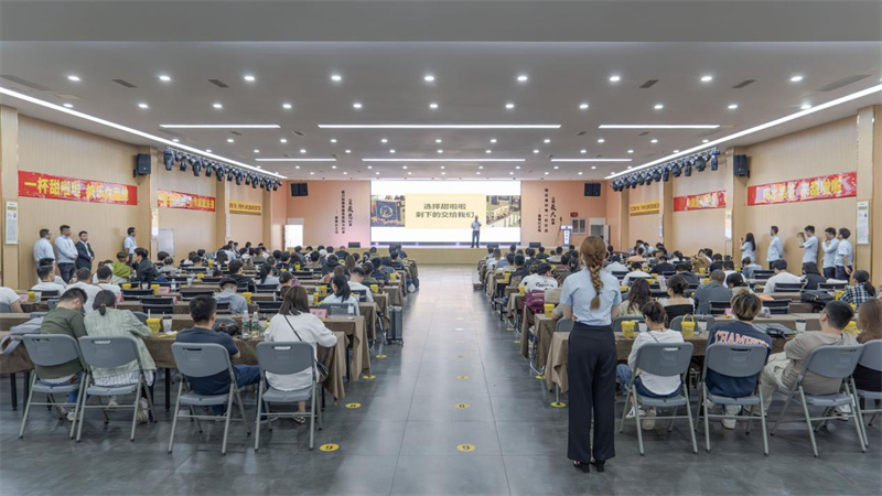 甜啦啦五月飲品推介會(huì)：攜手加盟商，共繪新茶飲藍(lán)圖